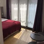 Monet Hotel 3*