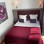 Hotel Monet La Riviere-Saint-Sauveur