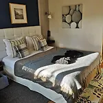 Hotel Monet