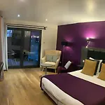 Monet Hotel 3*