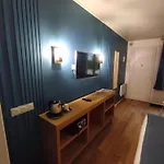 Monet Hotel La Rivière-Saint-Sauveur