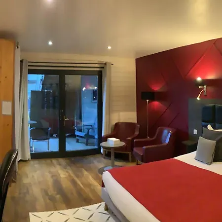 Monet Hotel 3*