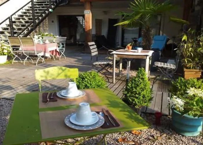 Monet Hotel La Riviere-Saint-Sauveur